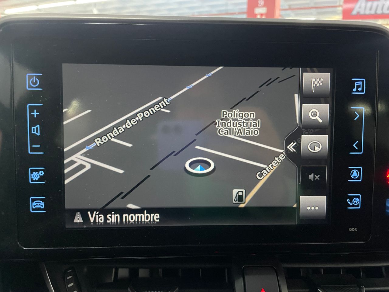 Foto Toyota C-HR 14