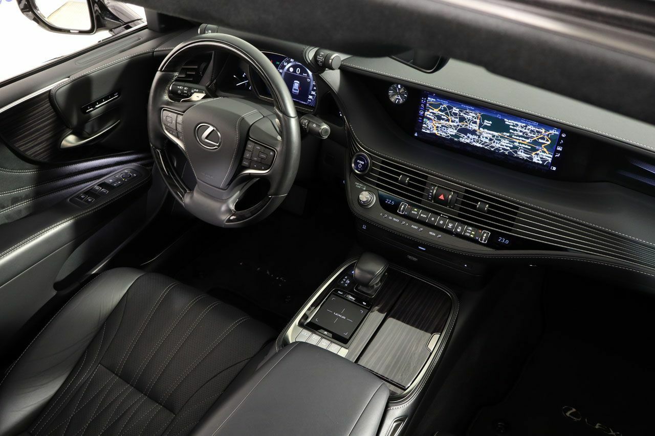 Foto Lexus LS 10