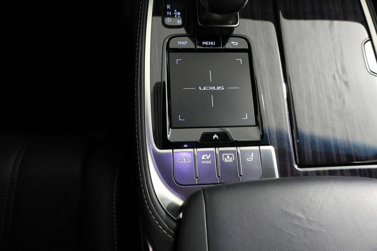 Foto Lexus LS 31