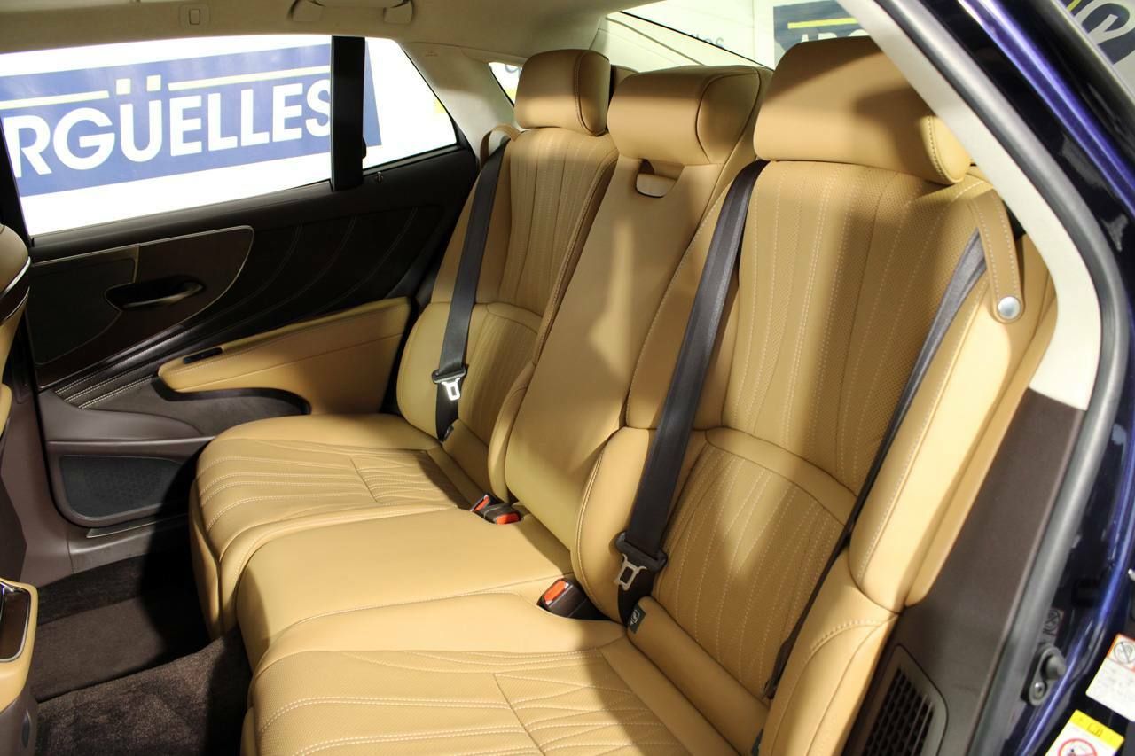 Foto Lexus LS 22