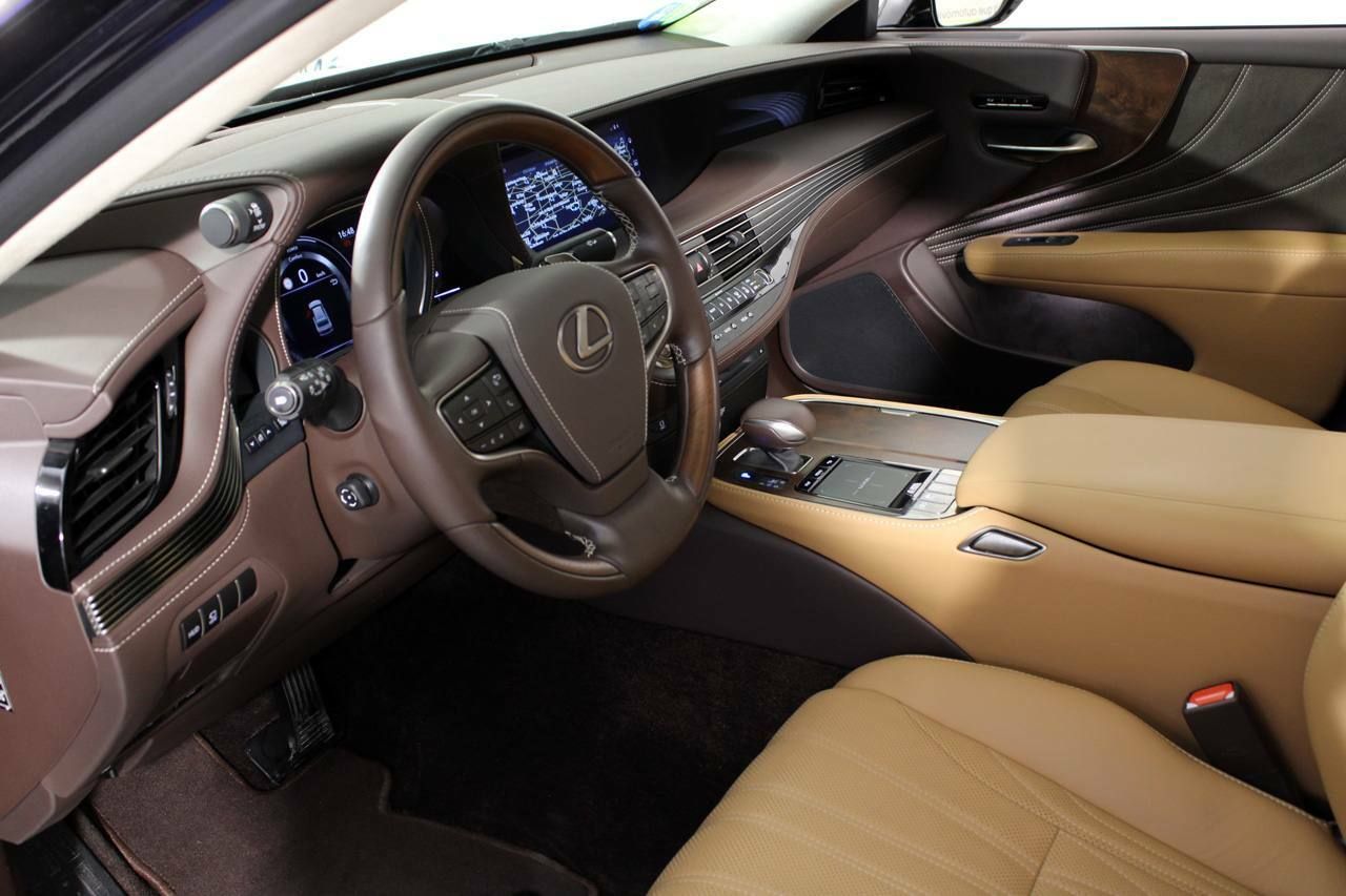 Foto Lexus LS 23