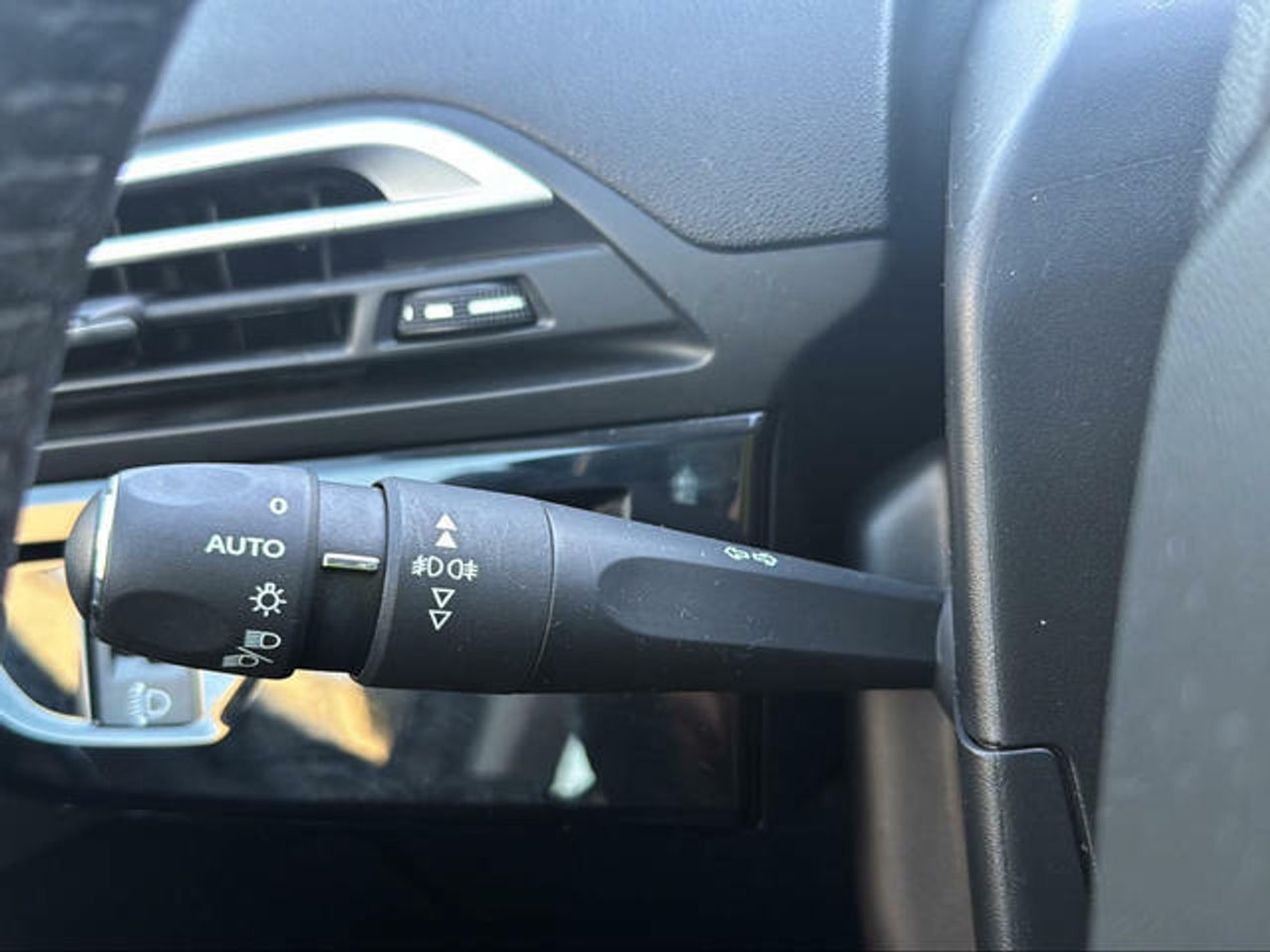 Foto Citroën Grand C4 SpaceTourer 21