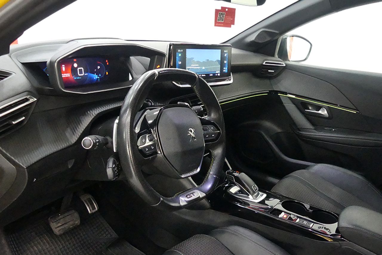 Foto Peugeot 208 4