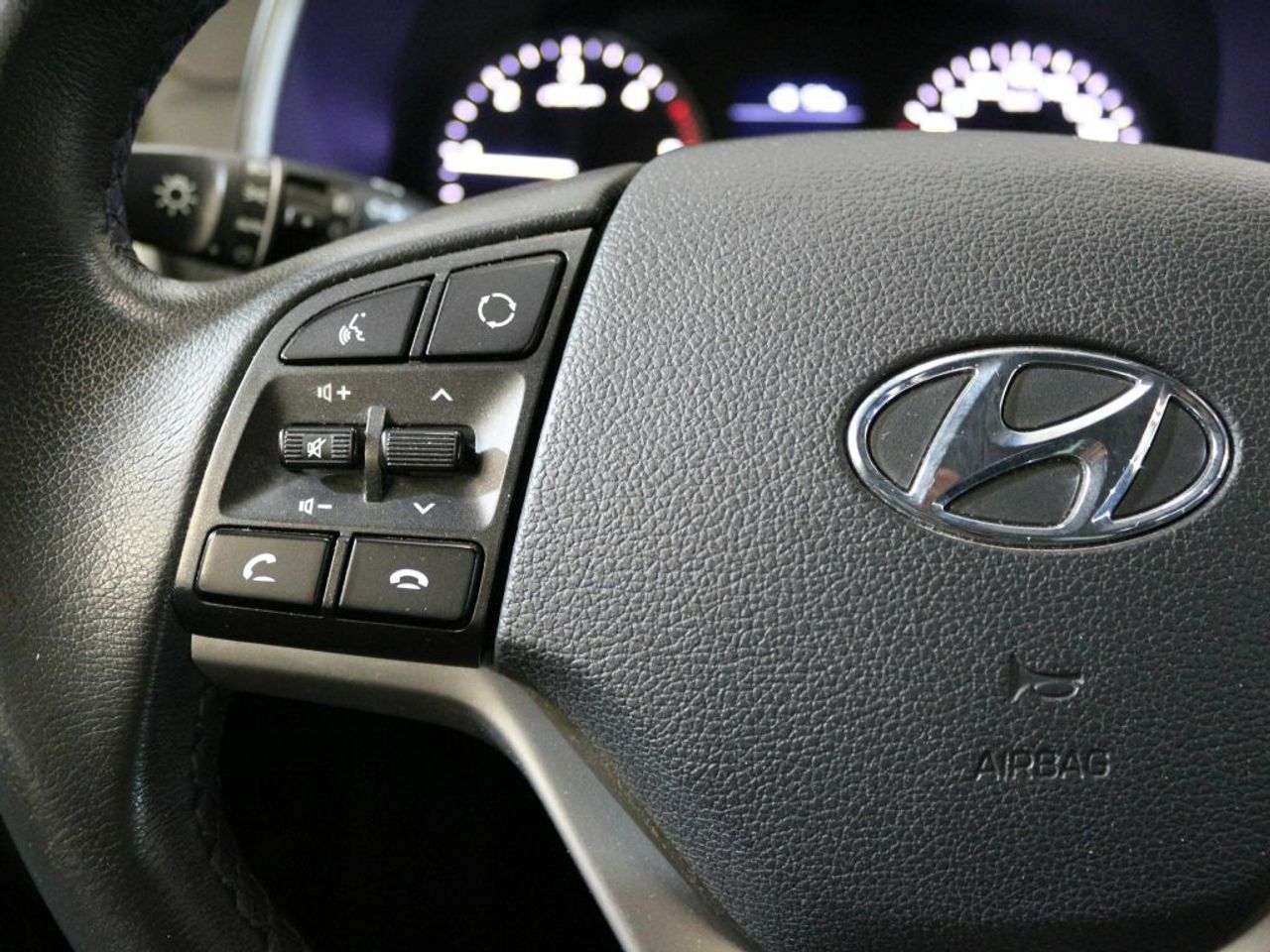 Foto Hyundai Tucson 16