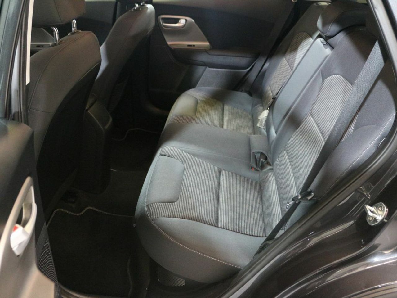 Foto Kia Niro 11