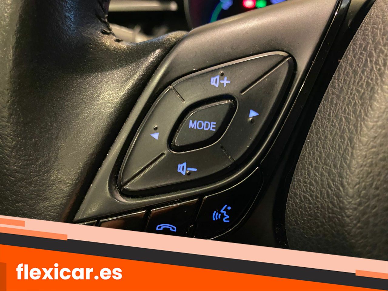 Foto Toyota C-HR 12