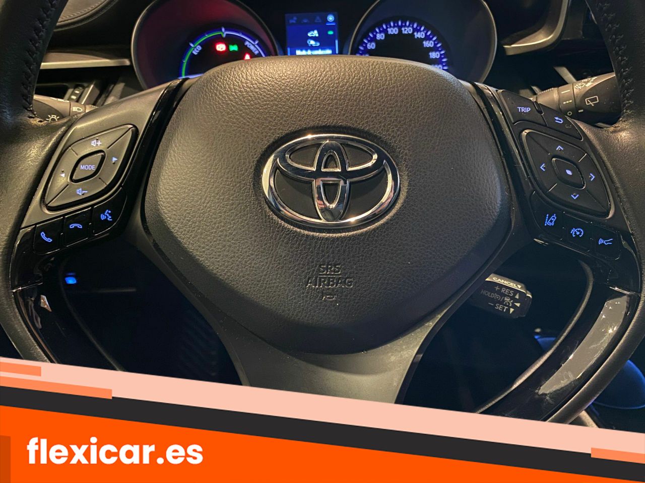 Foto Toyota C-HR 13