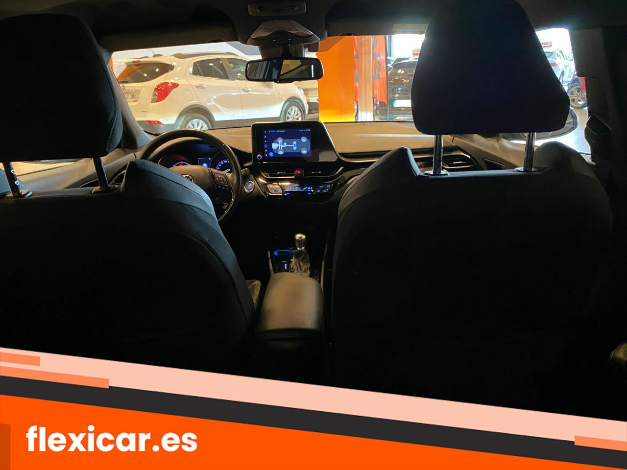 Foto Toyota C-HR 25