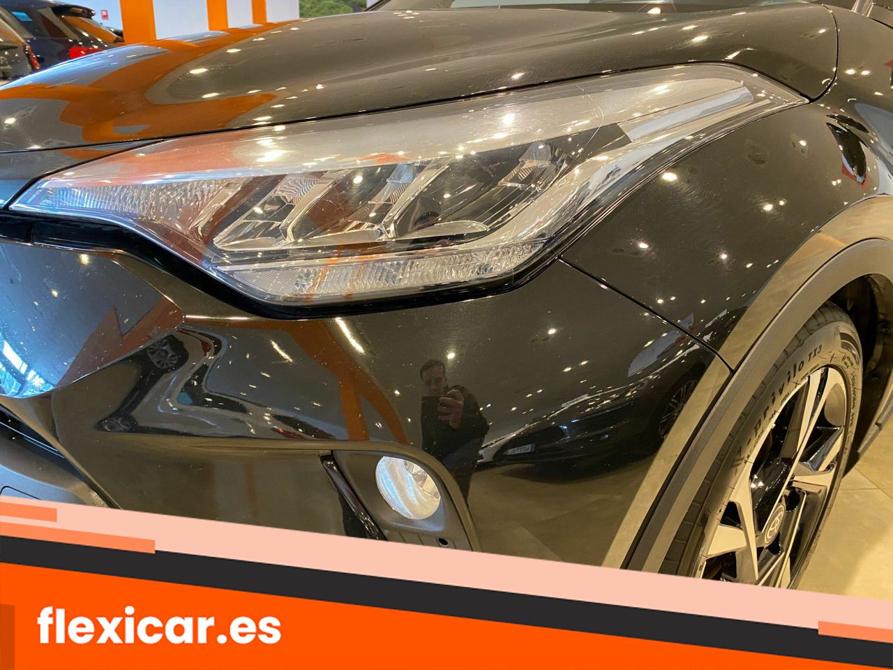 Foto Toyota C-HR 32