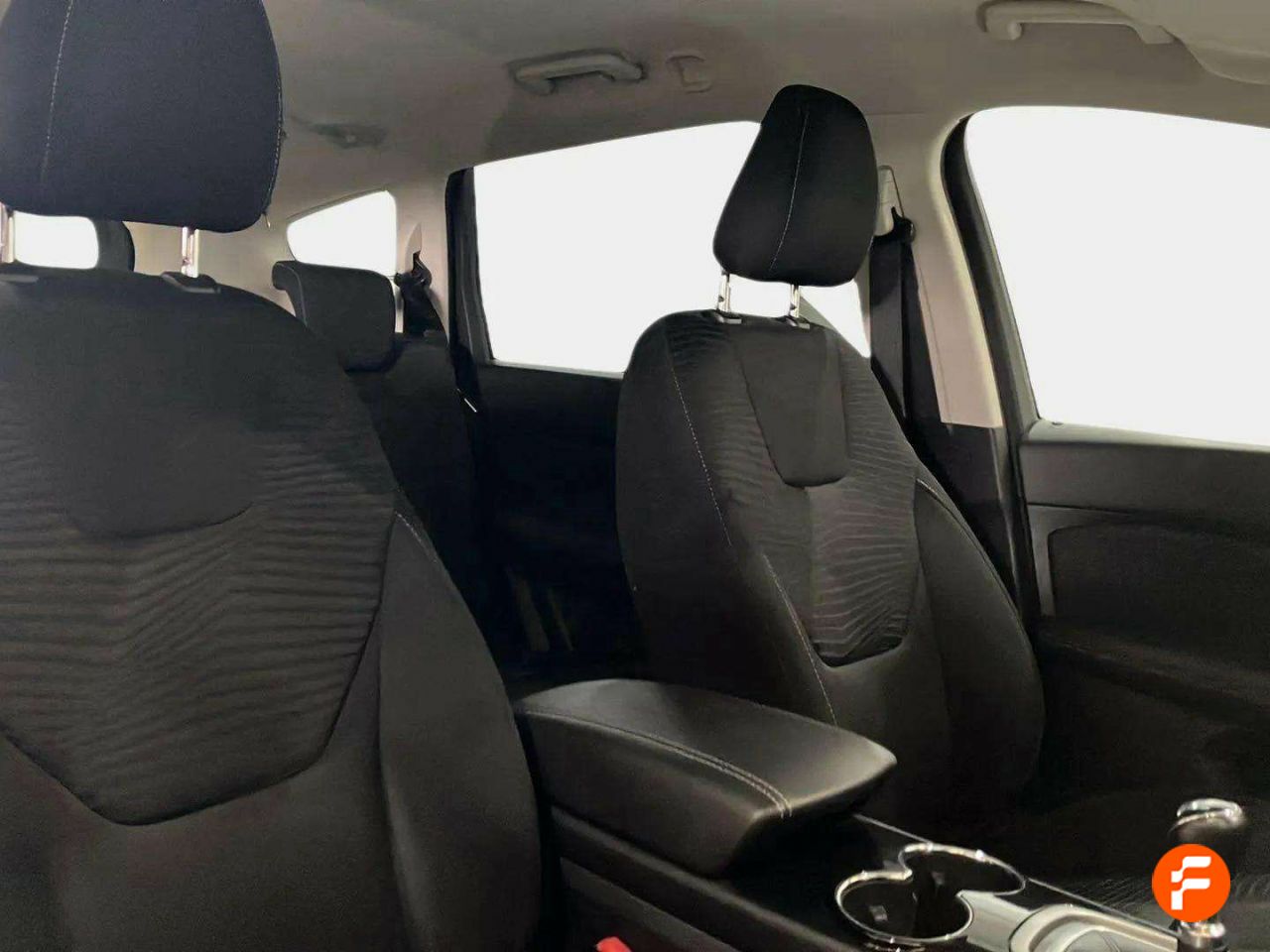 Foto Ford S-Max 24