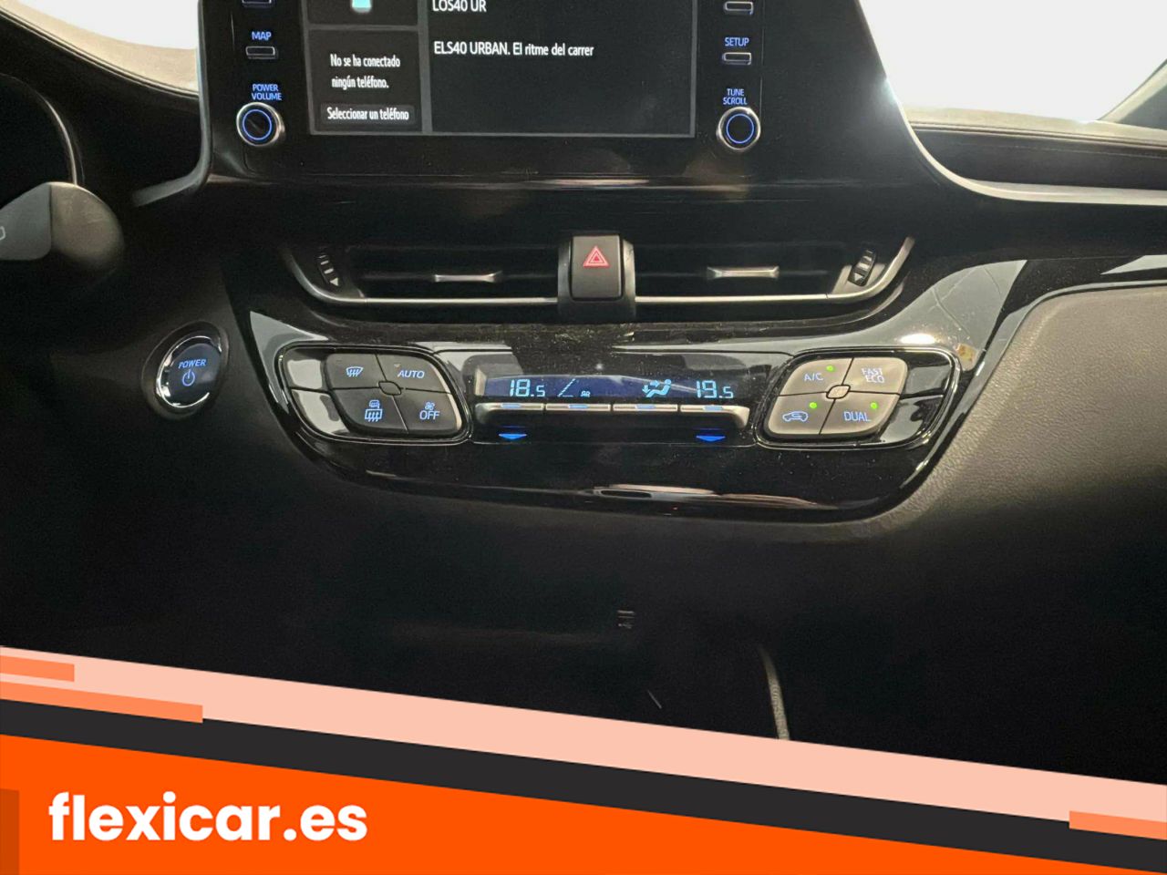 Foto Toyota C-HR 18
