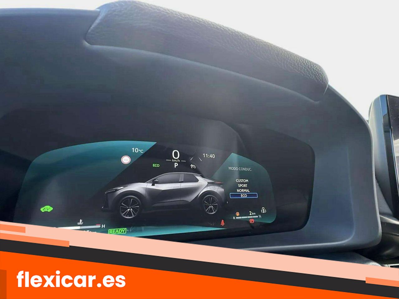 Foto Toyota C-HR 23