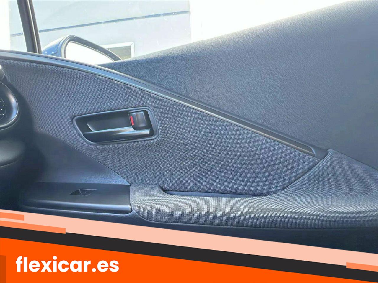 Foto Toyota C-HR 29