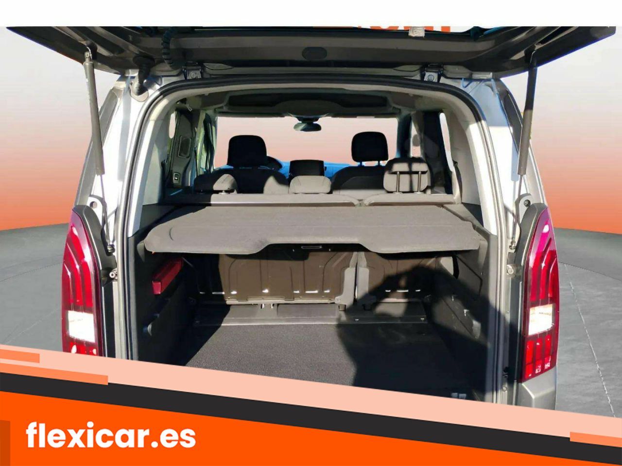 Foto Peugeot Rifter 10