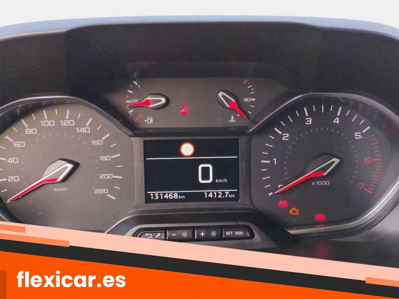 Foto Peugeot Rifter 14