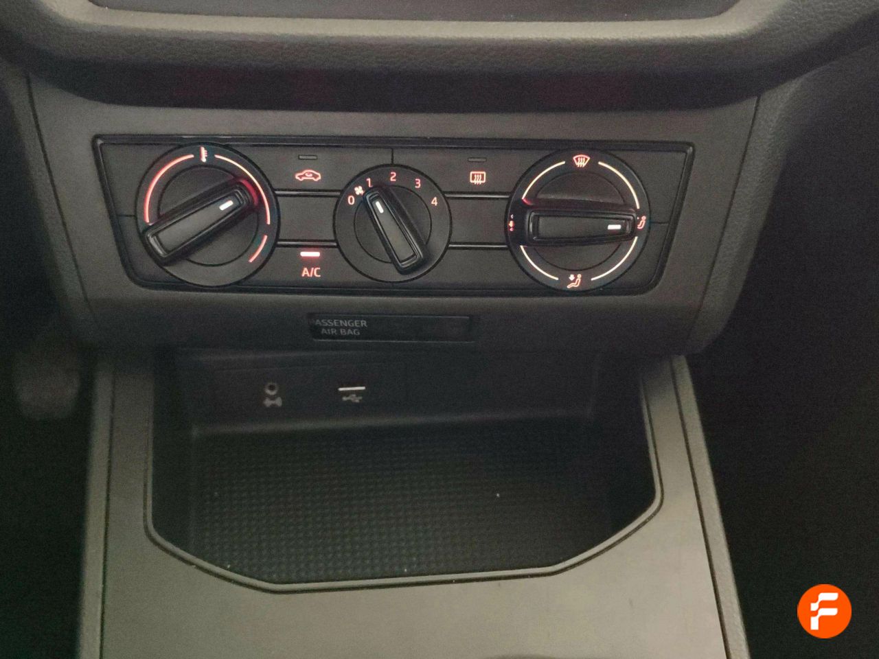 Foto Seat Ibiza 18