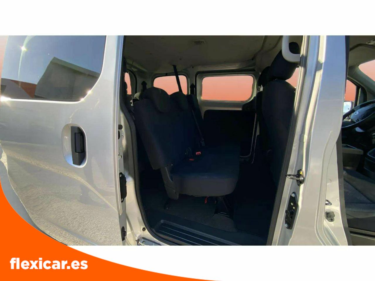 Foto Nissan NV200 14