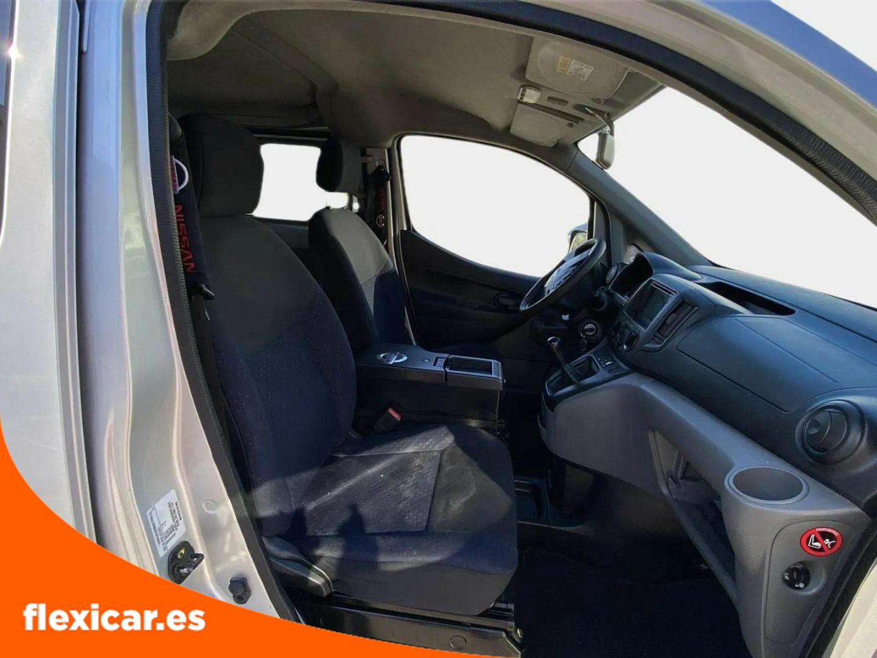 Foto Nissan NV200 15