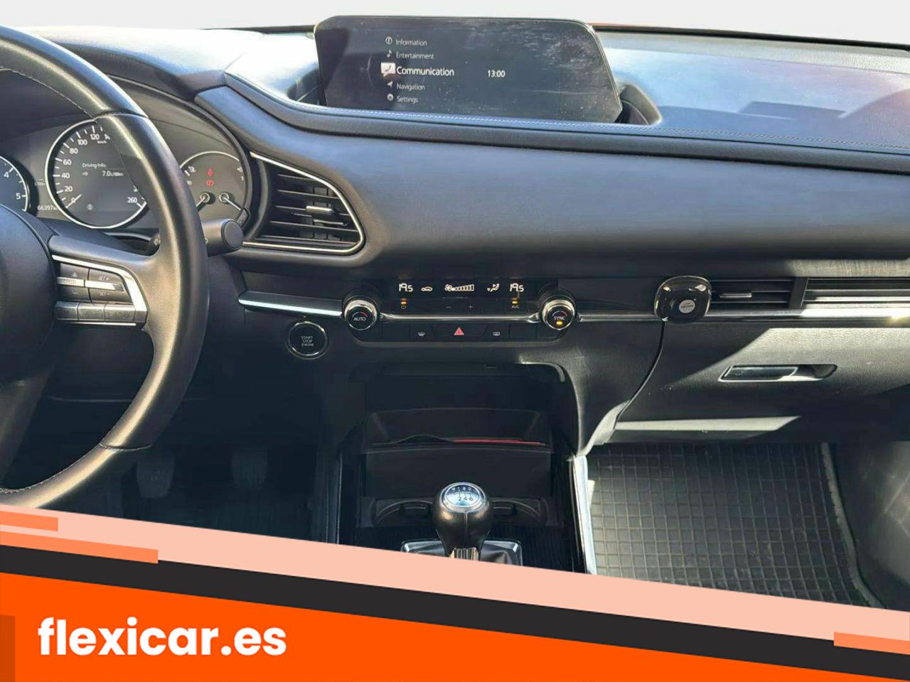 Foto Mazda CX-30 15