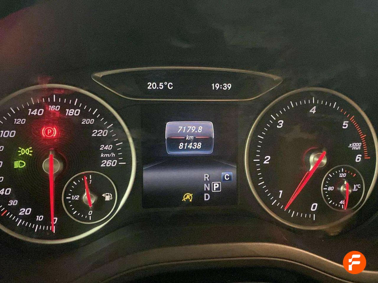 Foto Mercedes-Benz Clase B 9