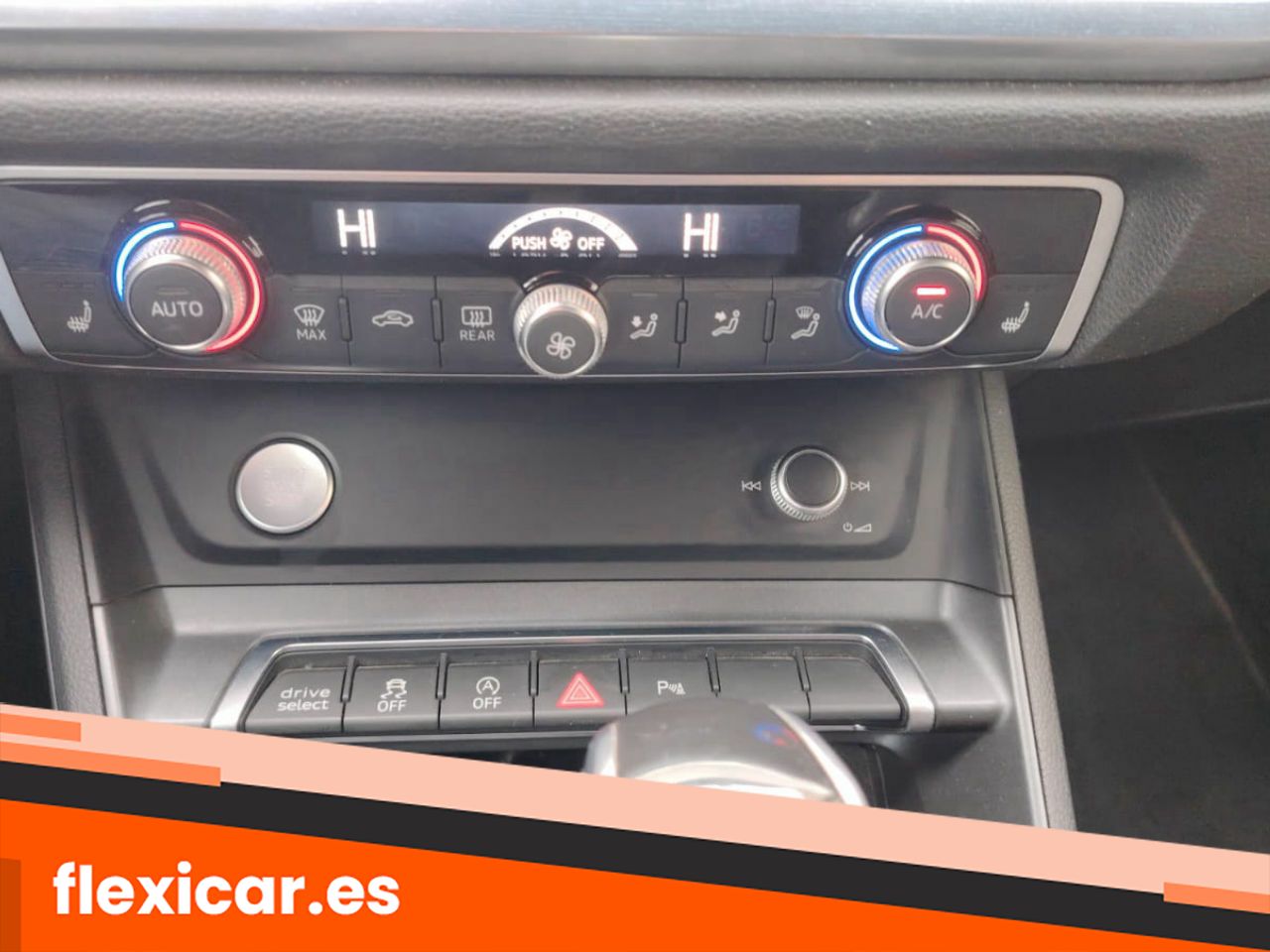 Foto Audi Q3 24