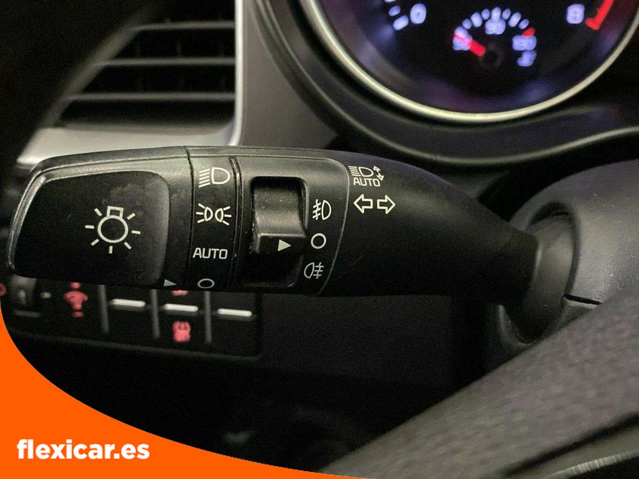 Foto Kia XCeed 22