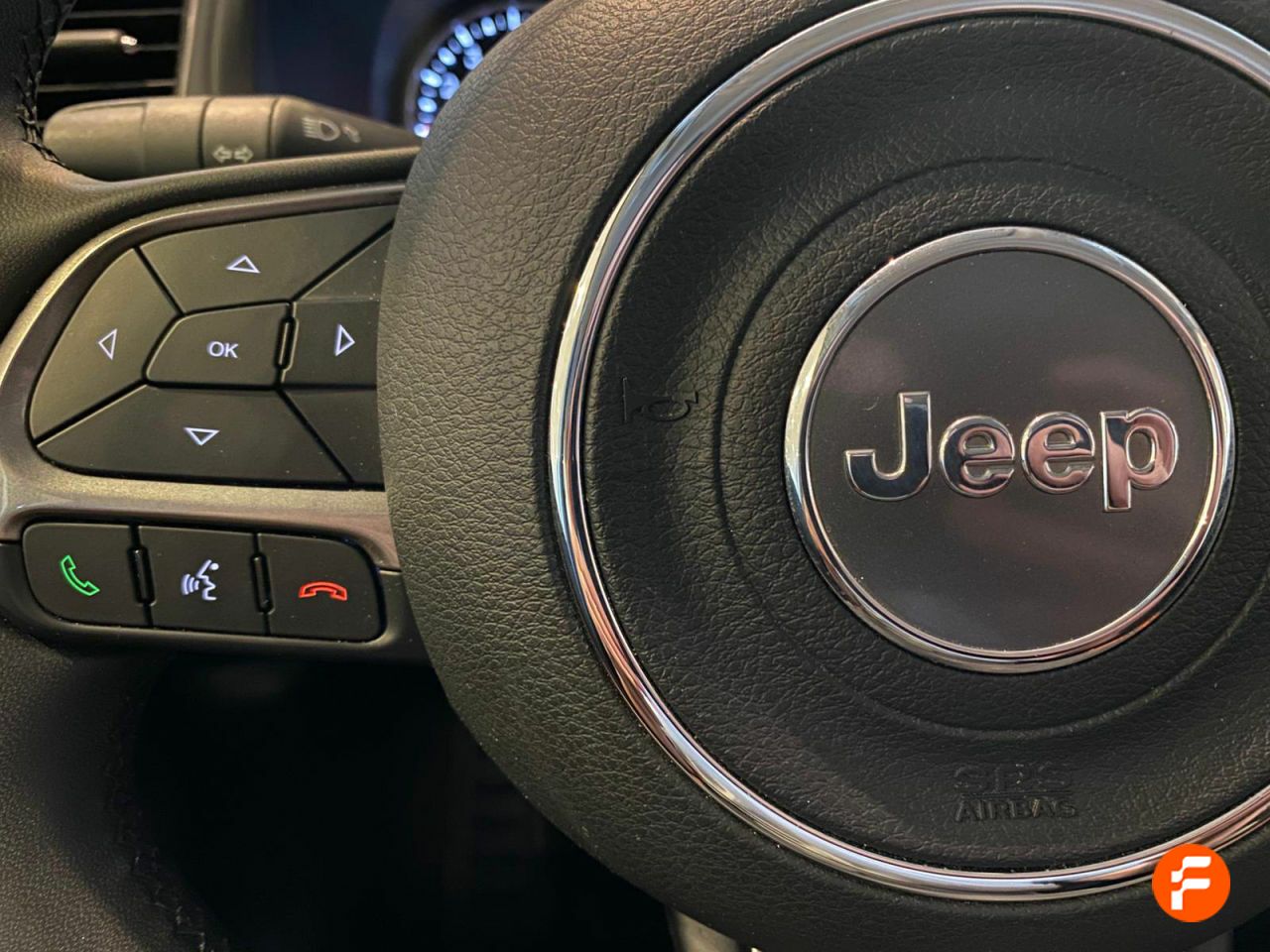 Foto Jeep Renegade 12