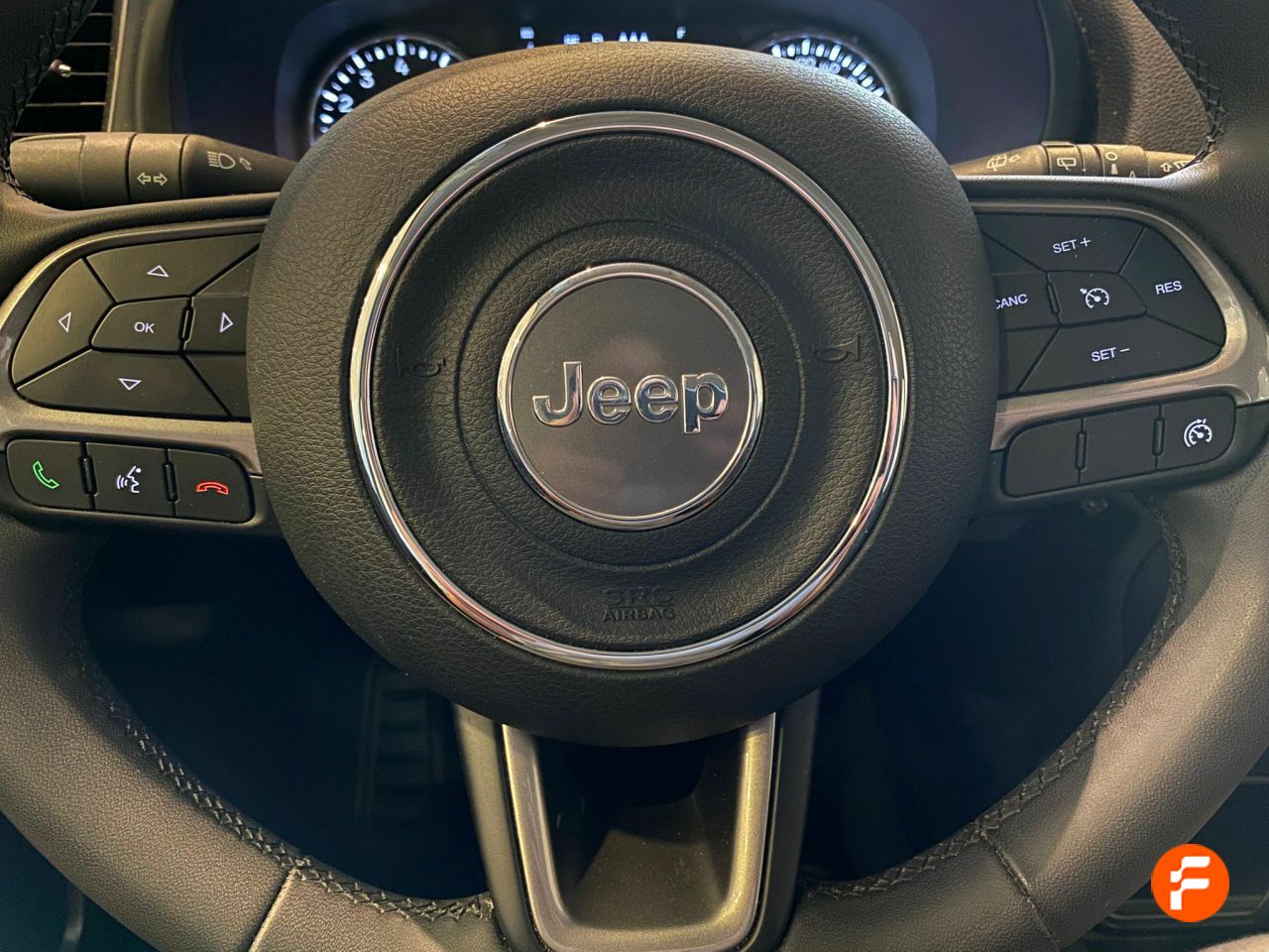 Foto Jeep Renegade 13