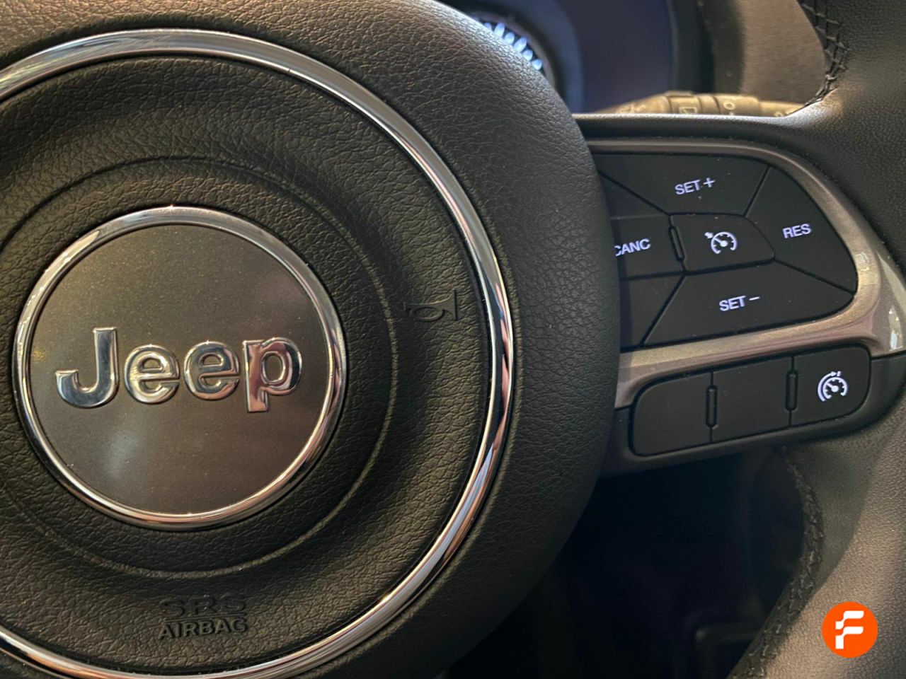 Foto Jeep Renegade 14