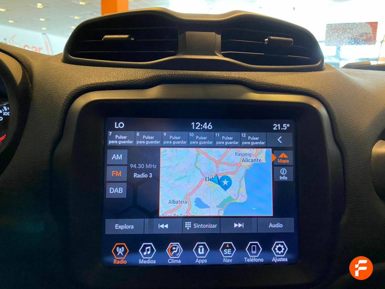 Foto Jeep Renegade 16