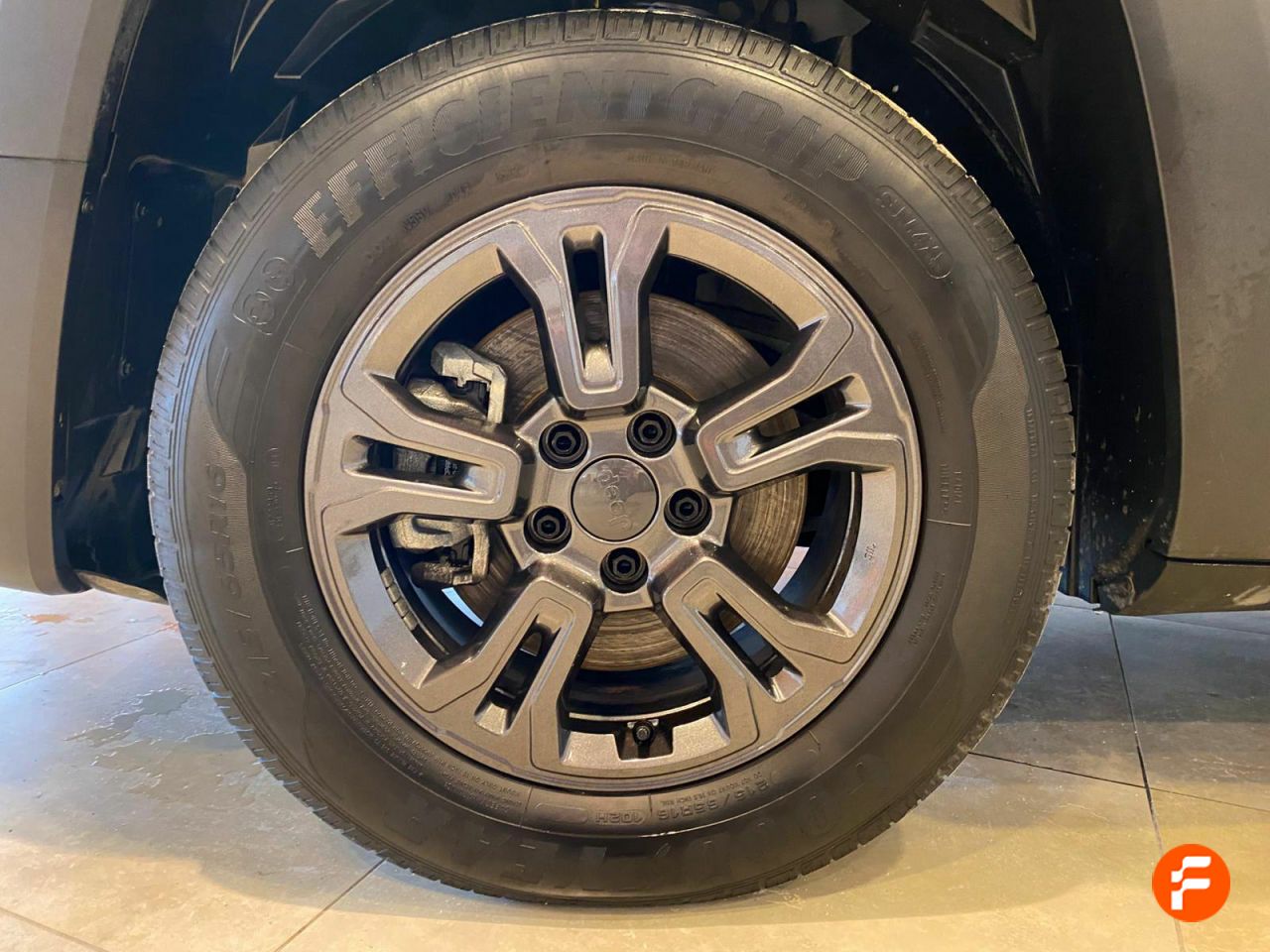 Foto Jeep Renegade 26
