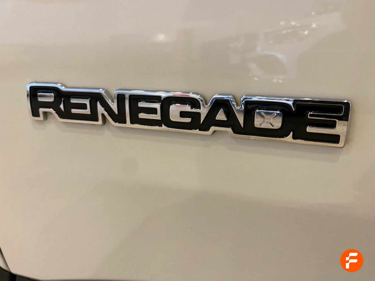 Foto Jeep Renegade 33