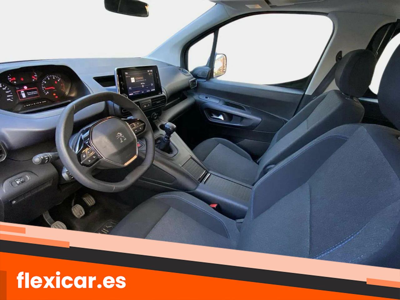 Foto Peugeot Rifter 10