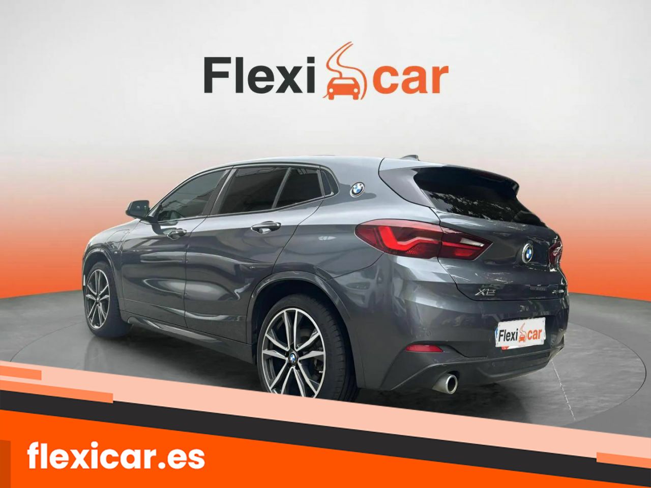 Foto BMW X2 4