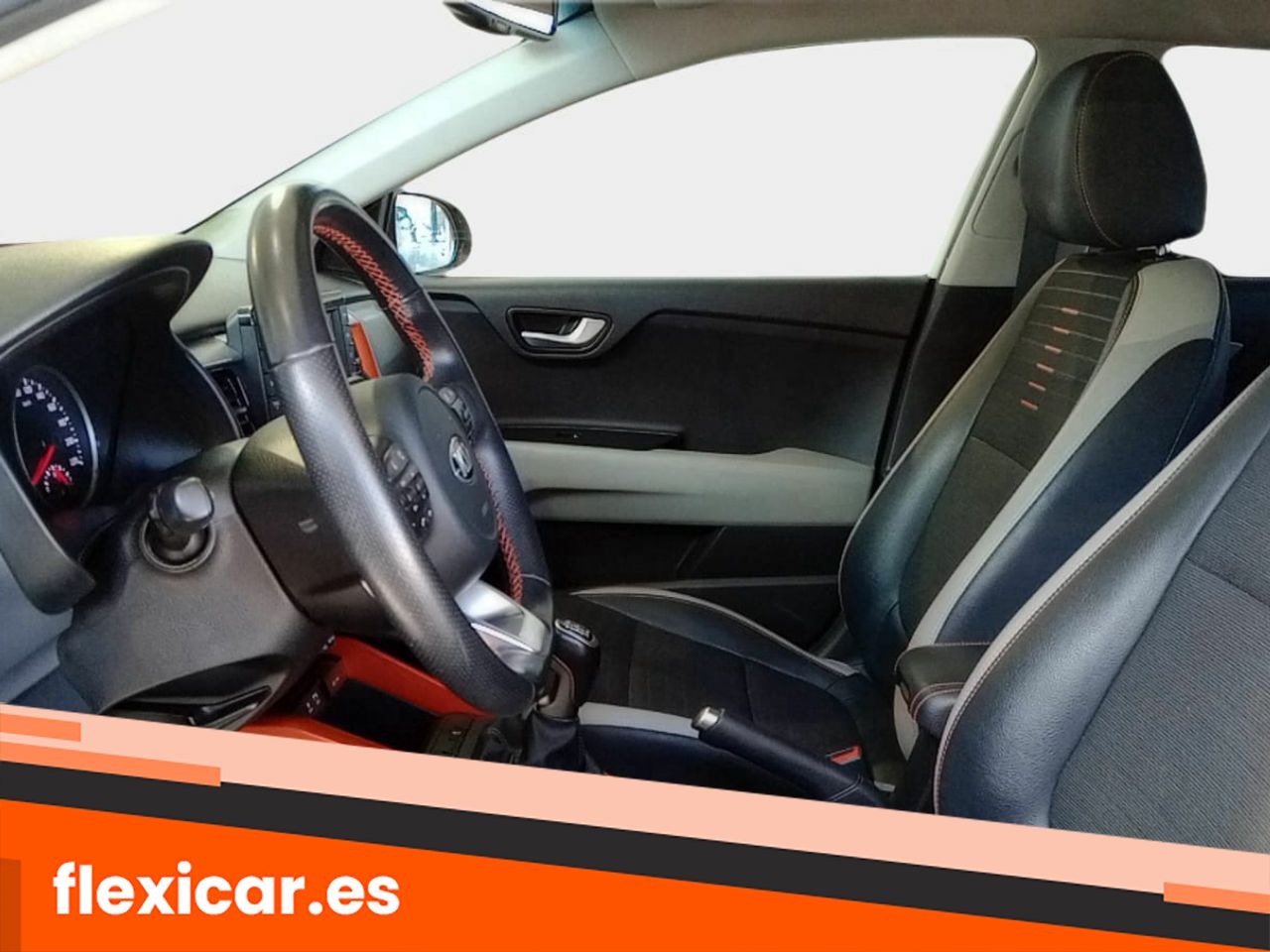 Foto Kia Stonic 11
