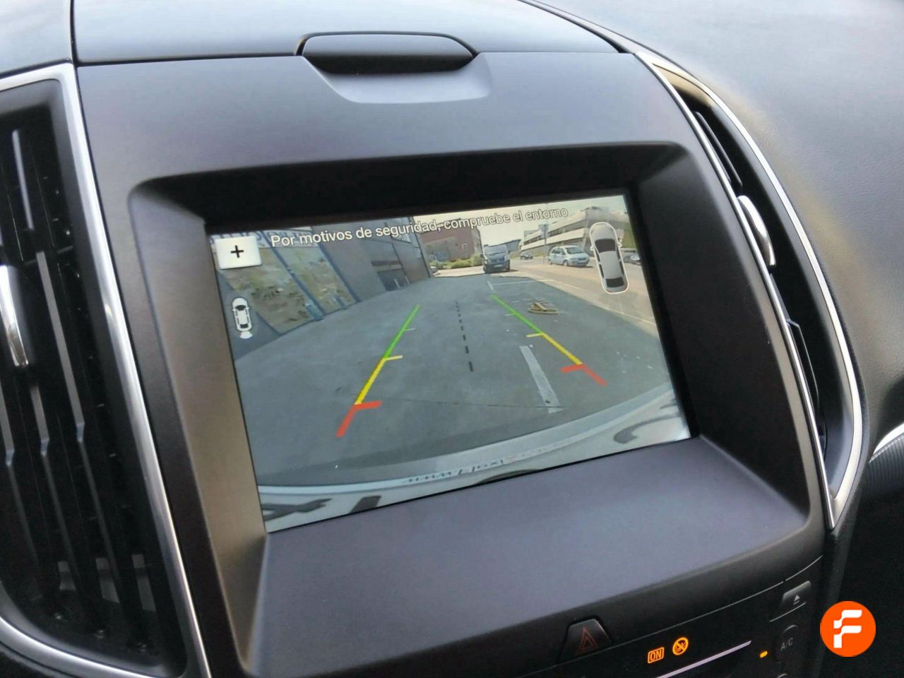 Foto Ford S-Max 36