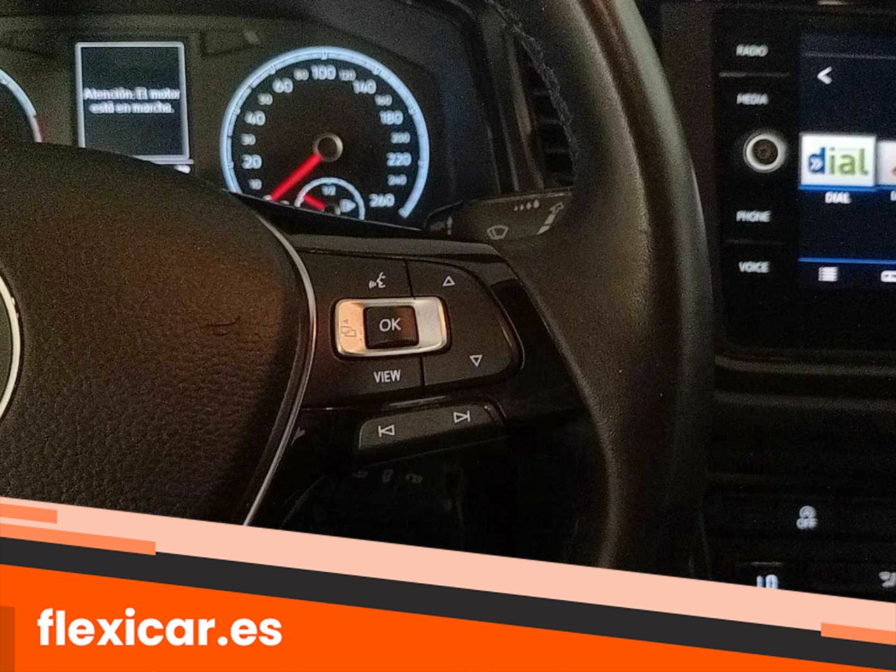 Foto Volkswagen T-Roc 18