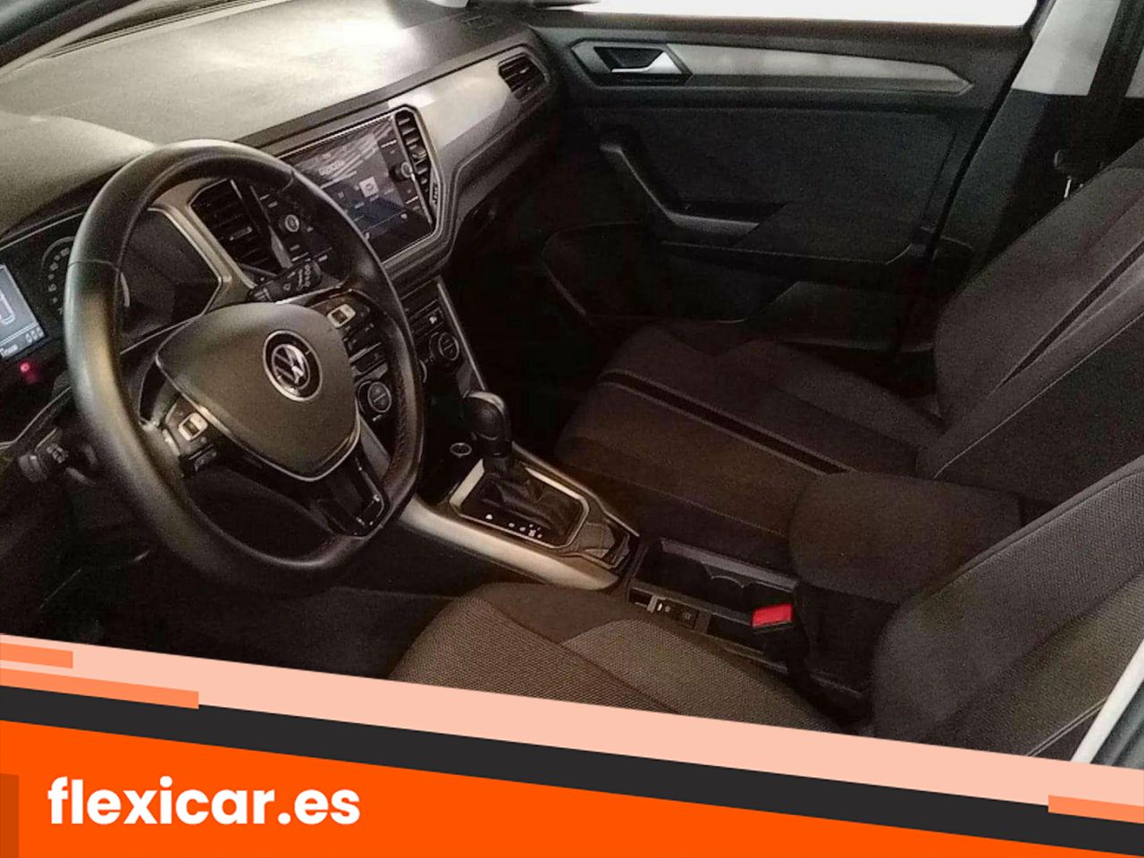 Foto Volkswagen T-Roc 10