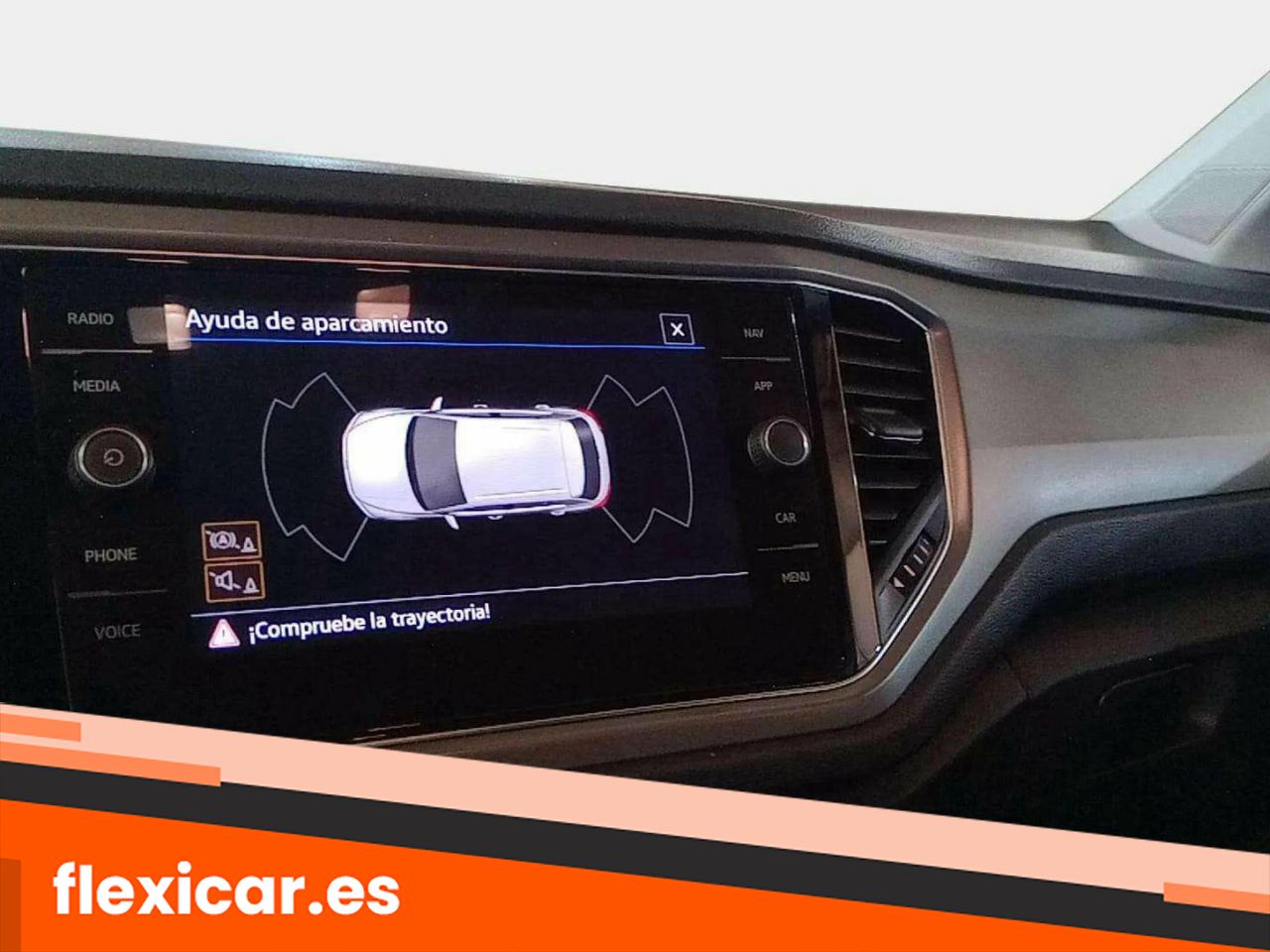 Foto Volkswagen T-Roc 21