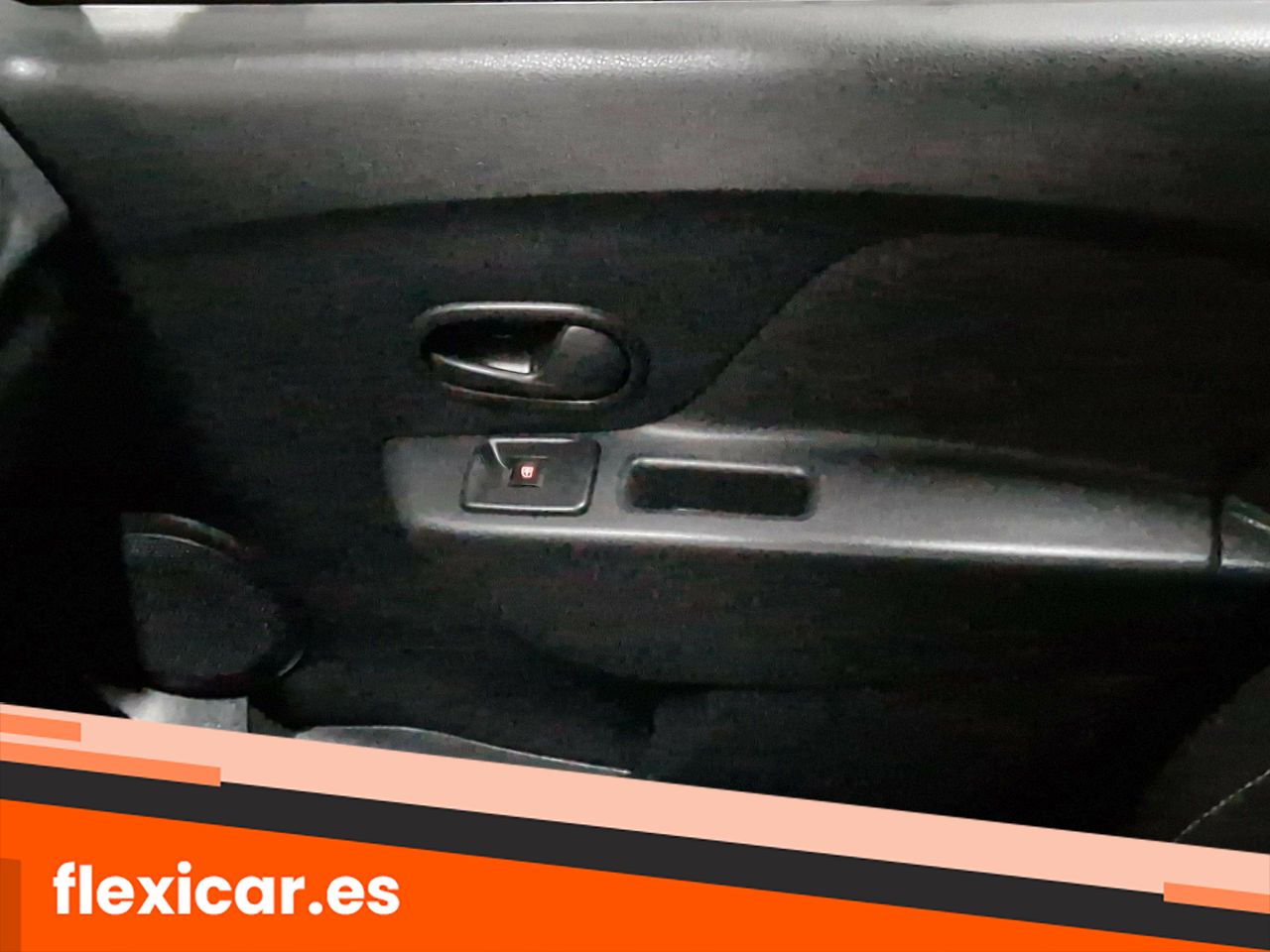 Foto Dacia Logan 13