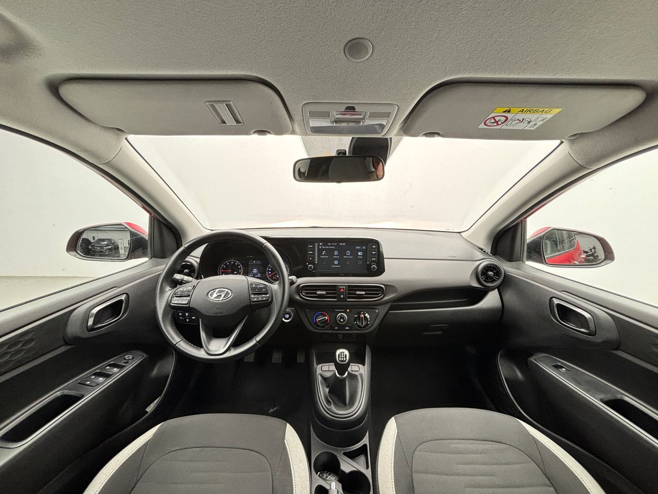 Foto Hyundai i10 13
