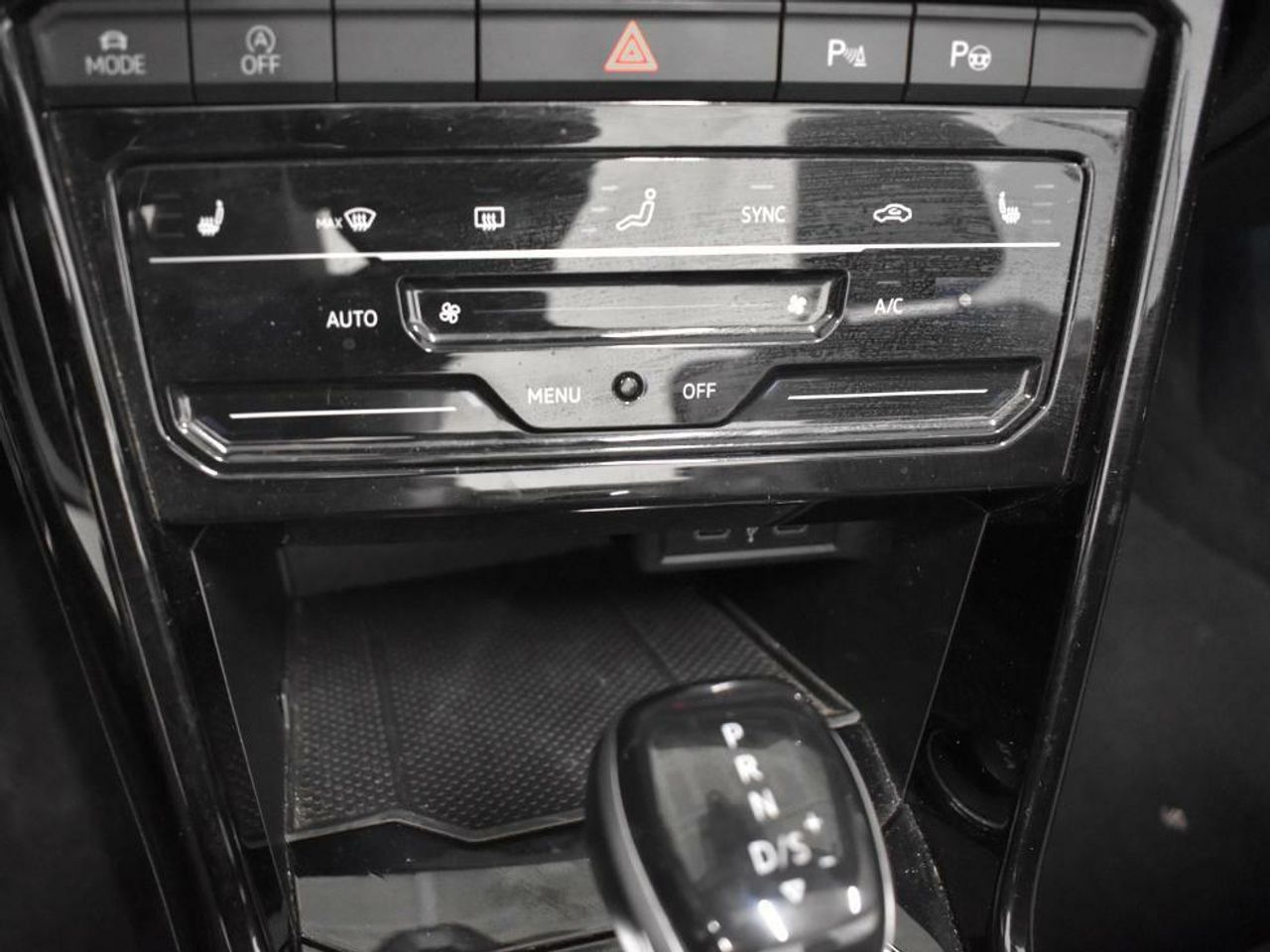 Foto Volkswagen T-Roc 17