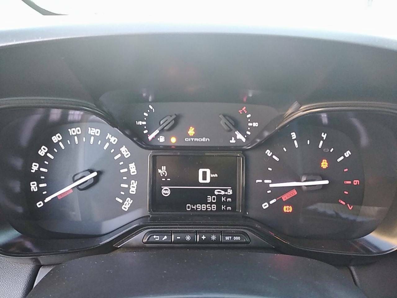 Foto Citroën C3 Aircross 10