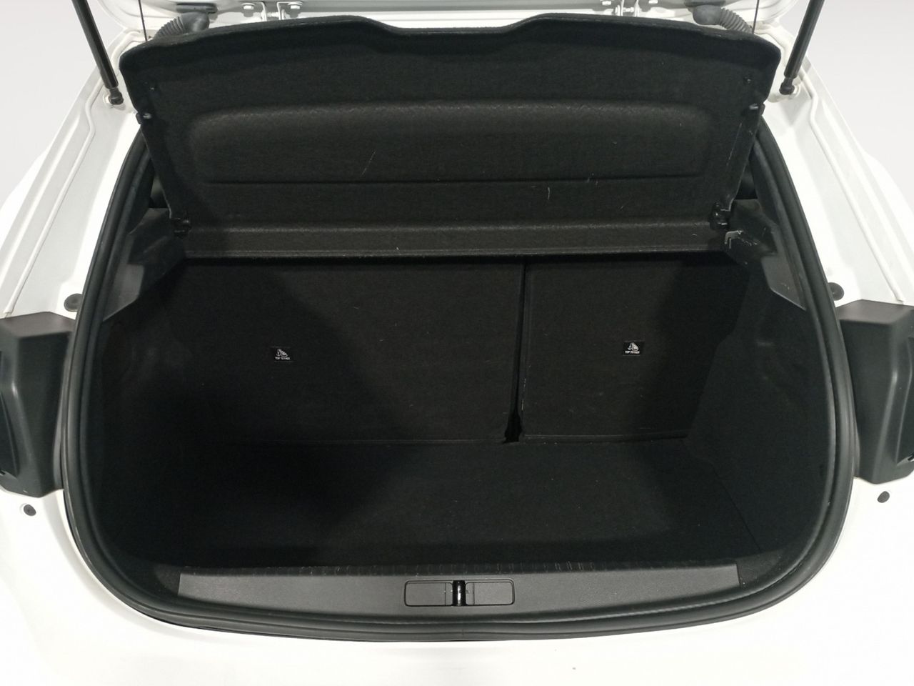 Foto Peugeot 208 11