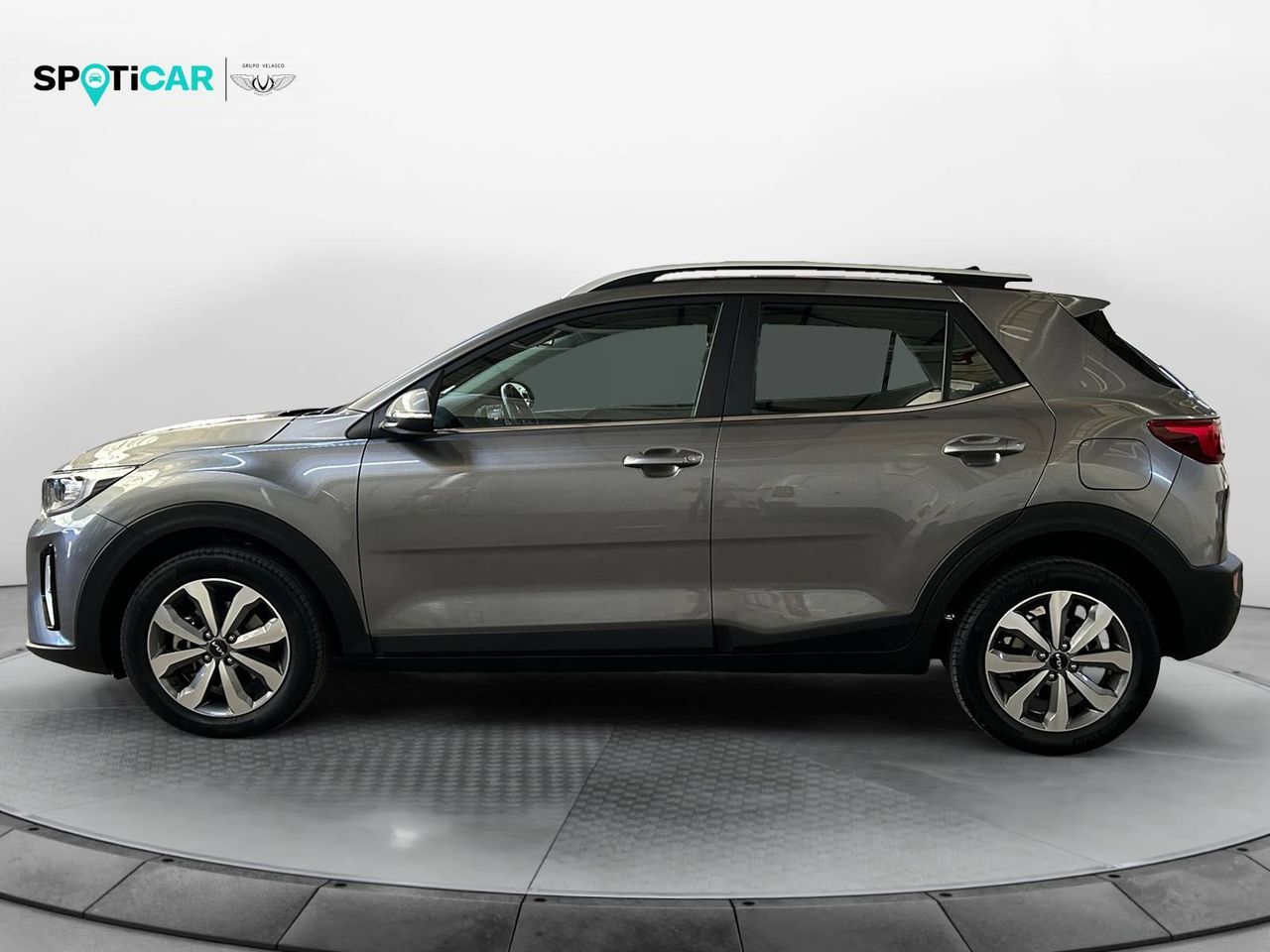 Foto Kia Stonic 2