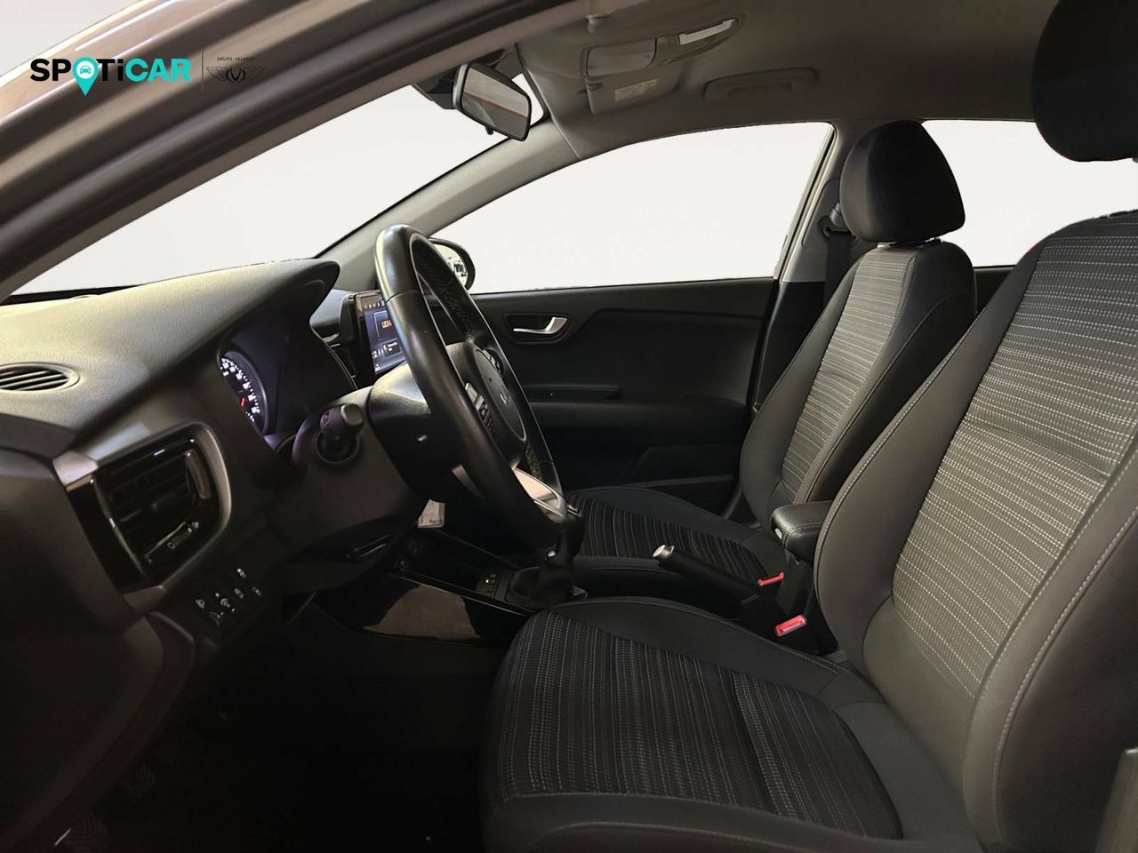 Foto Kia Stonic 9