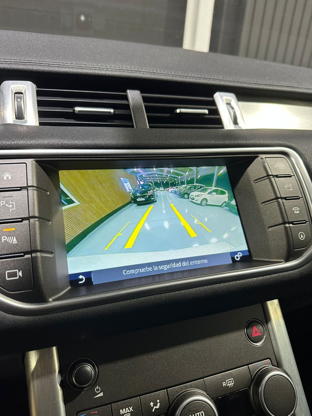 Foto Land-Rover Range Rover Evoque 16