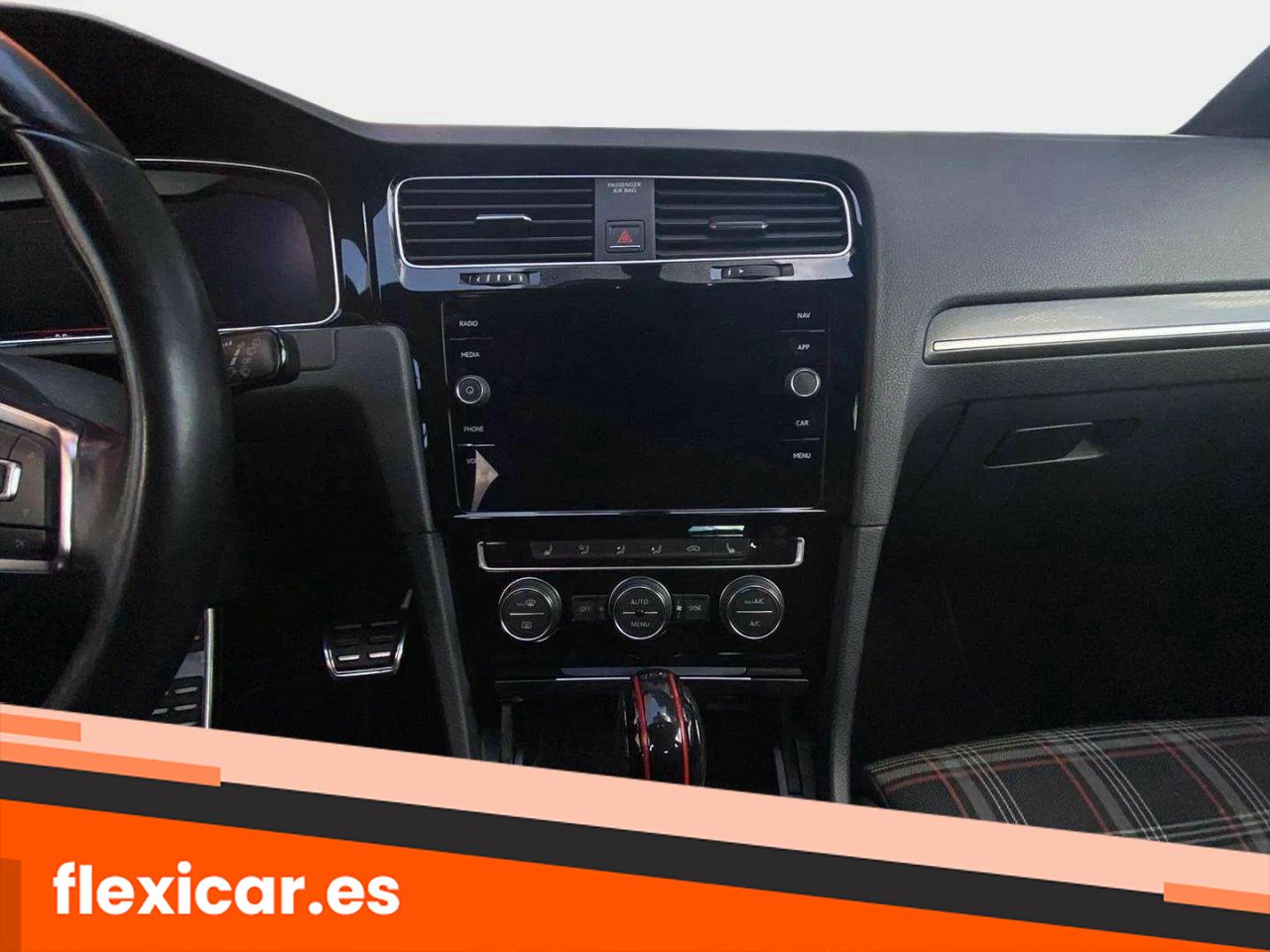 Foto Volkswagen Golf 11