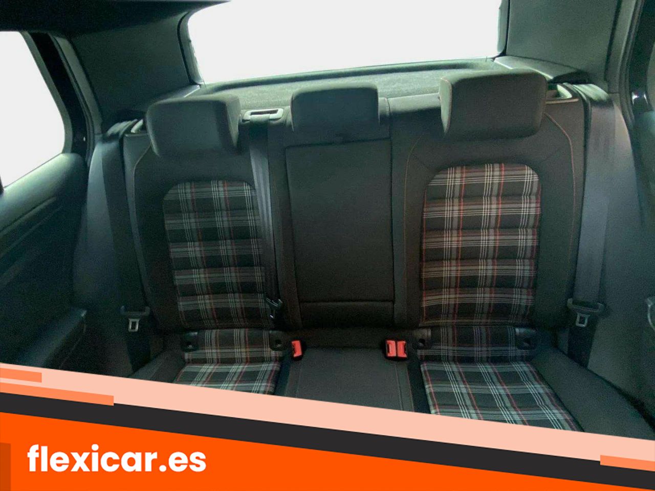 Foto Volkswagen Golf 16