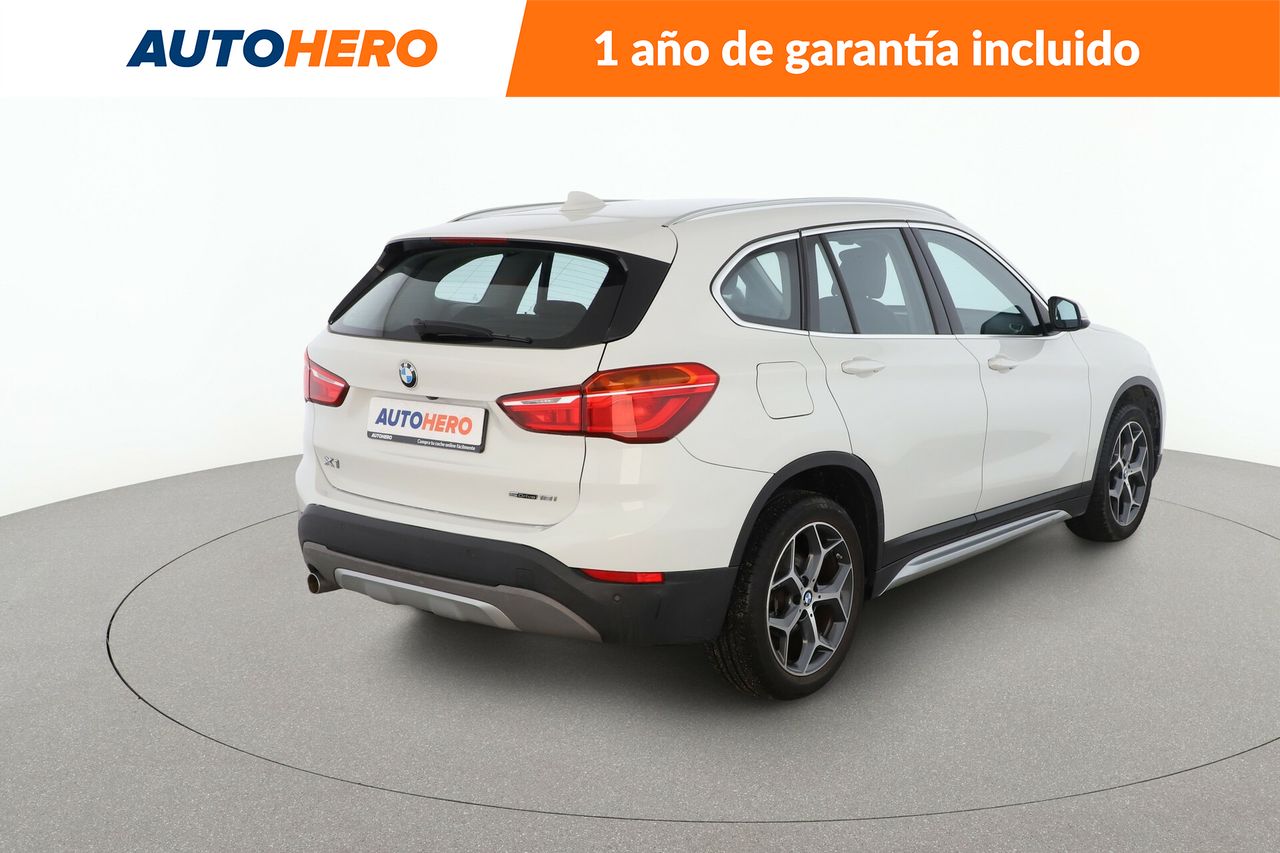 Foto BMW X1 6